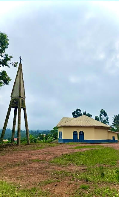 Eglise Saint luc de Bapa